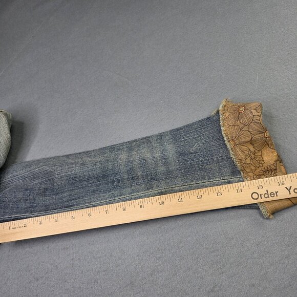 Elie Tahari Denim Jean Jacket Women Small Blue Distressed Embellished Lined Boho - Picture 12 of 13